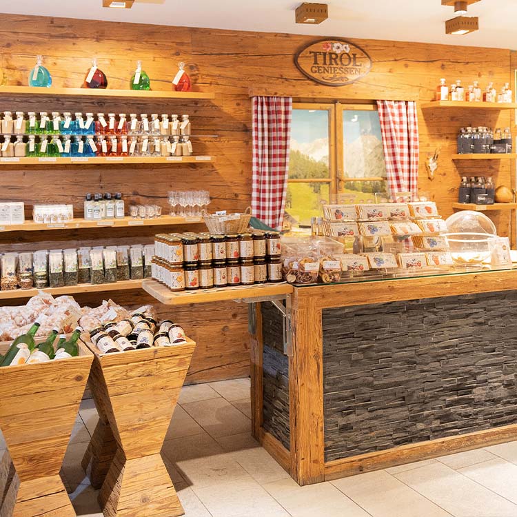 Spezialitäten in Tirol Geniessen Shop in Innsbruck