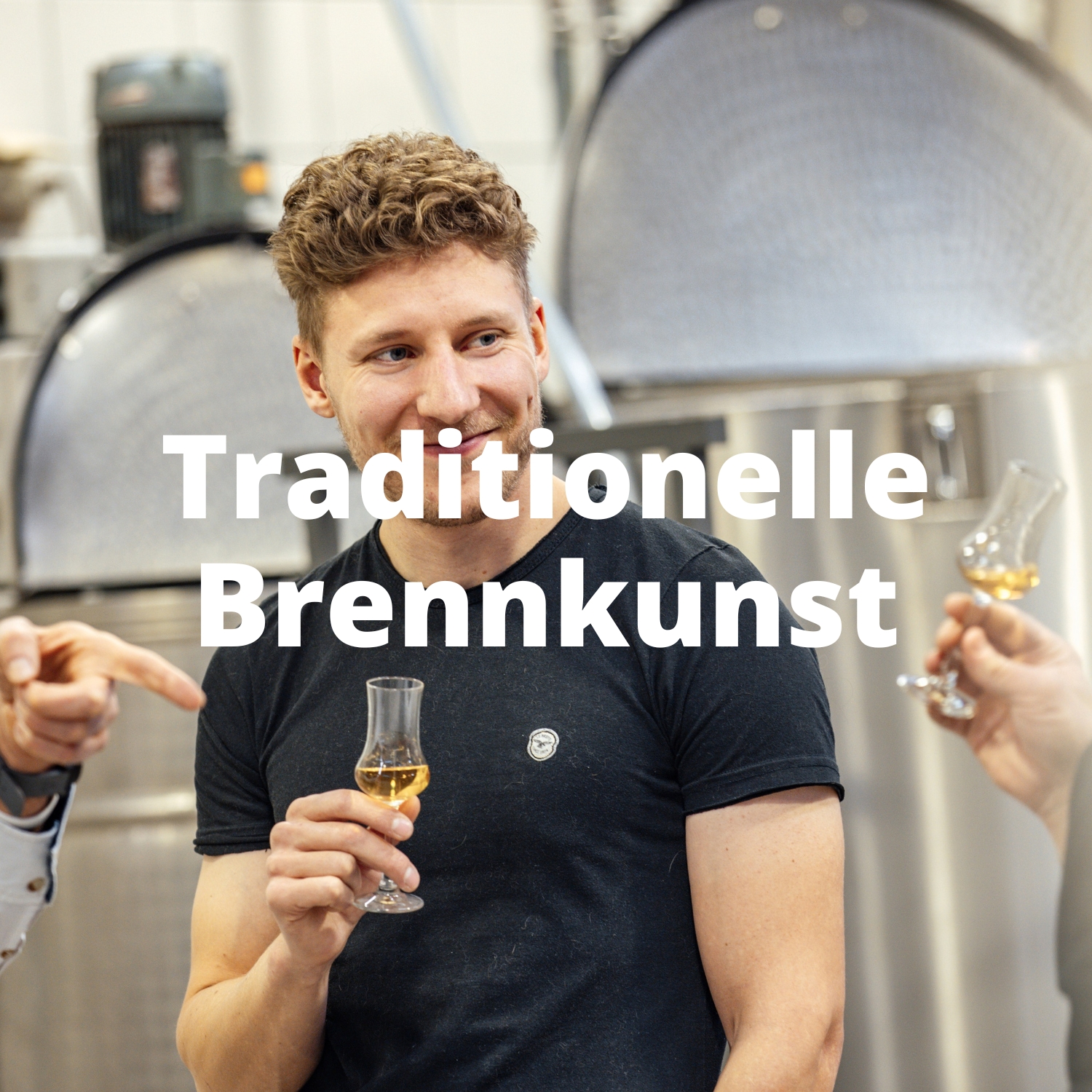  Tiroler Kraeuterdestillerie traditionelle Brennkunst